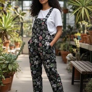 Kavu Succulent Print Bibs - Black Base